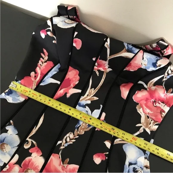 White House Black Market Floral Fit & Flare Dress - Picture 15 of 16